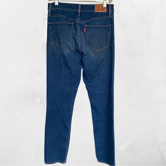 Levis 312 Shaping Slim High Waisted Medium Wash Jeans - Size 28 - Picture 2 of 9
